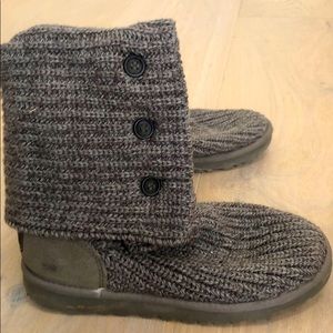 UGG Cardy knit high sweater boot - size 6